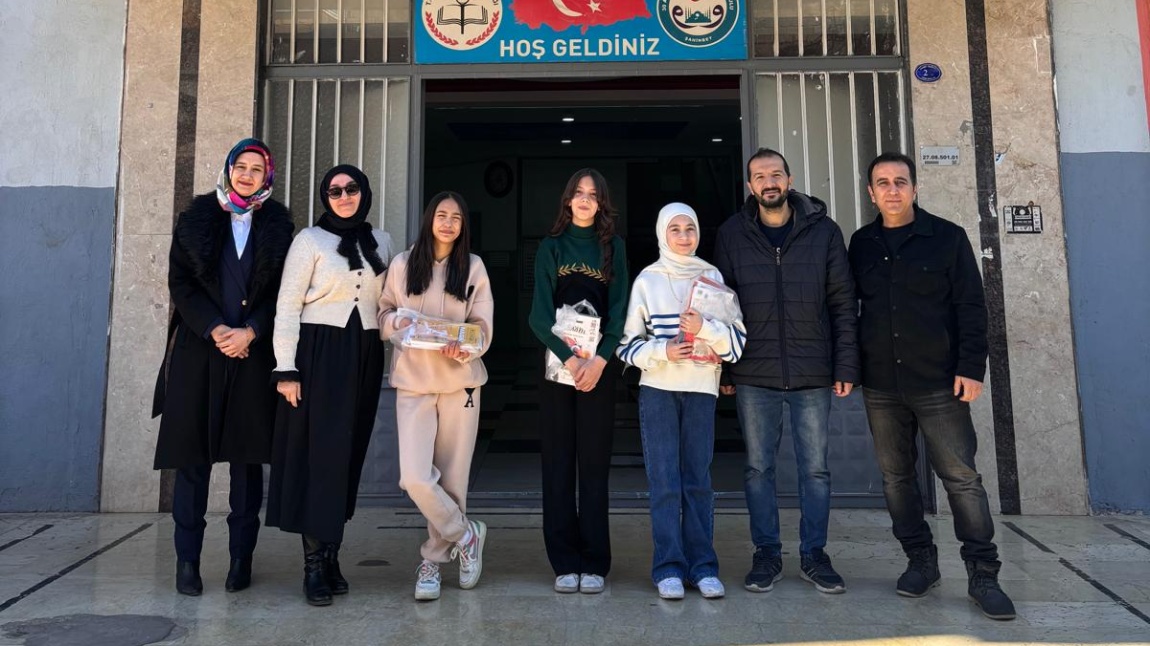 Başarılı Öğrencilerimiz Ödüllendirildi
